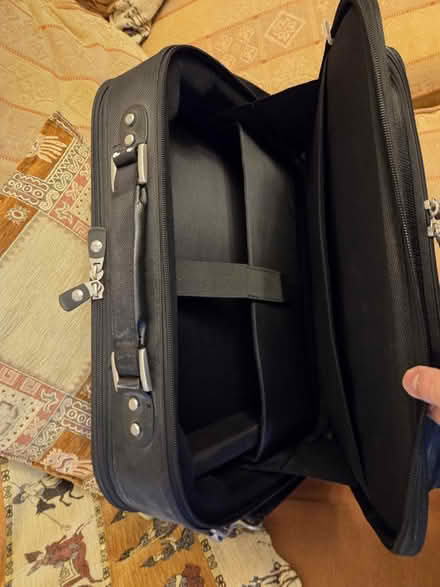Photo of free Dell Laptop bag with dividers (Orpington, BR6) #3