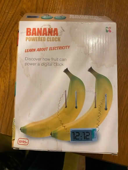 Photo of free Banana powered clock (Wimbledon Park SW19) #1