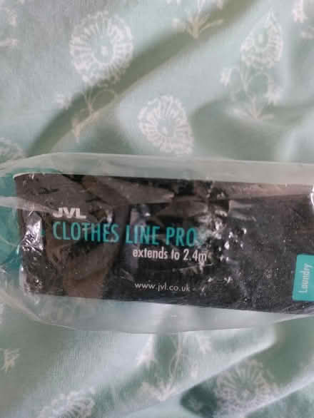 Photo of free Clothes line prop (BN42) #1