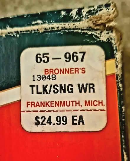 Photo of free US talking/singing wreath (Purbrook) #2