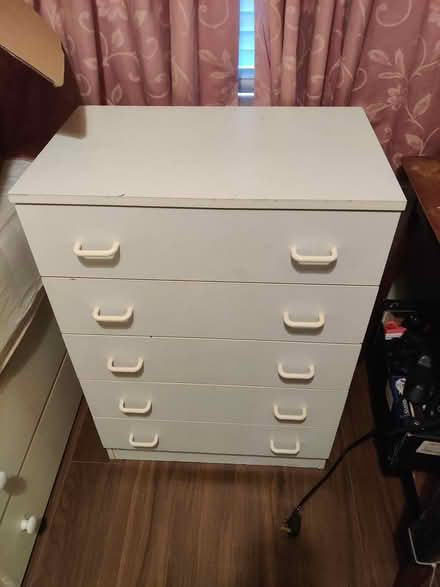 Photo of free White chest of drawers (Knockyon,) #1