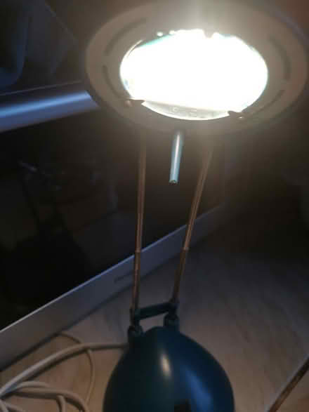 Photo of free Table lamp, telescopic, hight adjustable (Totteridge HW HP13) #1