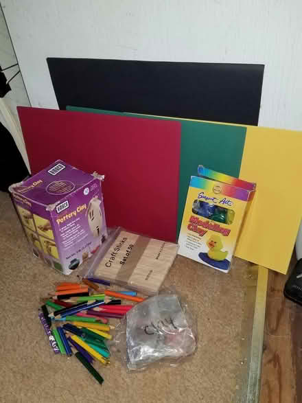 Photo of free Art supplies (Huntington MA) #1