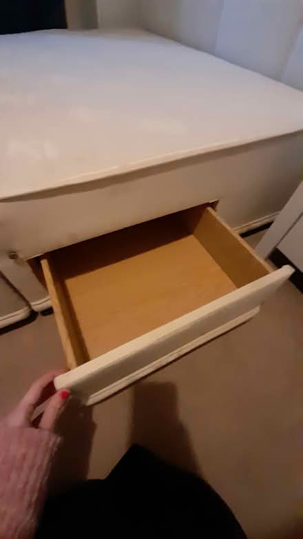 Photo of free Divan base king size (Liversedge WF15) #3