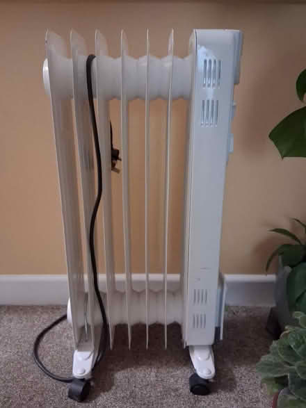 Photo of free Oil heater (New milton) #1
