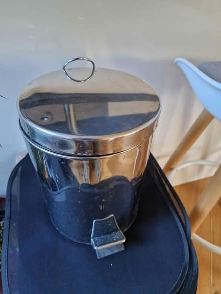 Photo of free Chorme pedal bin (SE15) #1