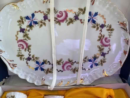 Photo of free Porcelain miniature tea set (Boxmoor, Hemel Hempstead) #3