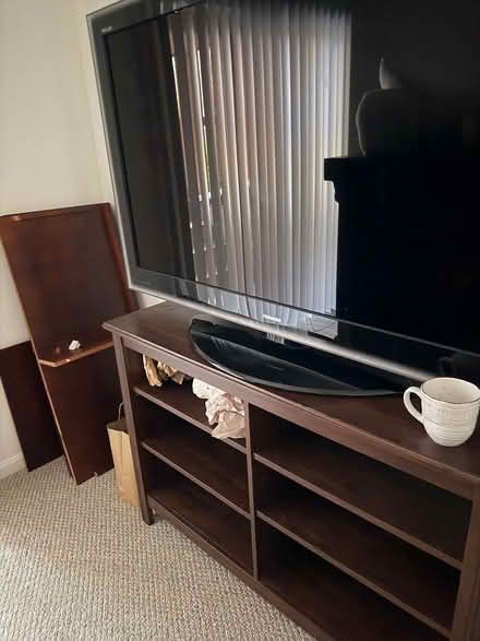 Photo of free Everything must go today (Waldorf MD 20603) #1