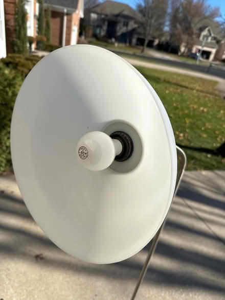 Photo of free 6ft floor lamp (Unincorporated north Wheaton) #3