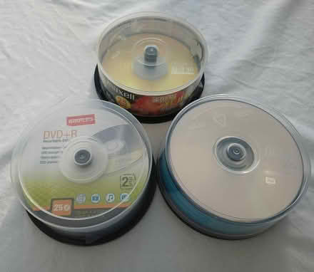 Photo of free Recordable DVD and CD discs (Redcar TS10) #1