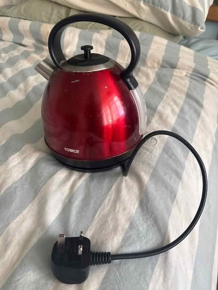 Photo of free Kettle (Maitland Court W2) #1