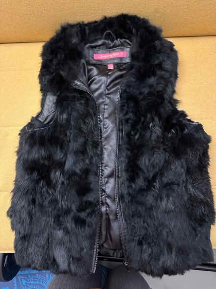 Photo of free Black gilet (OX3 8TG) #1