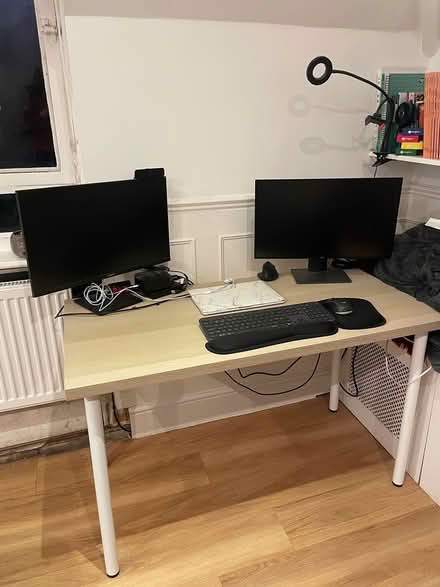 Photo of free ikea desk (Nw5 1hb) #1