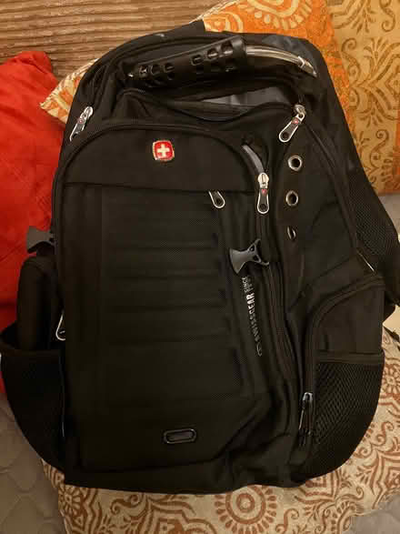 Photo of free Swissgear Backpack (High Bentham LA2) #1