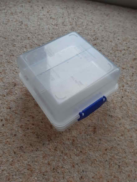 Photo of free Lunch box (TN24) #1