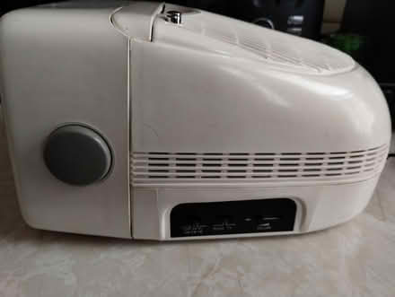 Photo of free AM/FM Radio (old technology) (Newark) #2