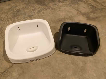 Photo of free Ingenuity booster seat (Lawrence Expy and Hwy 280) #2