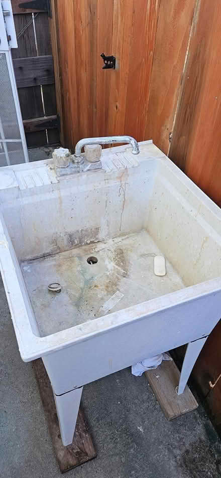 Photo of free Utility sink (Santa cruz, westside) #3