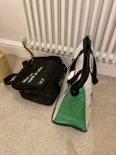 Photo of free insulated food bags with ice packs (SW11 2AJ Clapham junction) #1