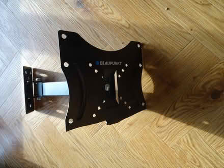 Photo of free TV wall bracket (Bull Bay LL68) #1
