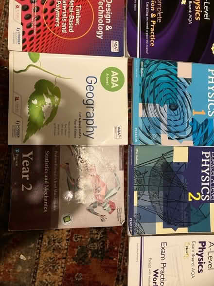 Photo of free A level science text books (Brasted TN13) #2