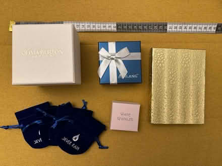 Photo of free Nice gift boxes and velvet bags (OX3 8TG) #1