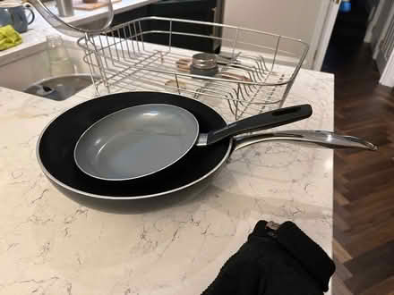 Photo of free Wok and small frying pan (Catford SE6) #2