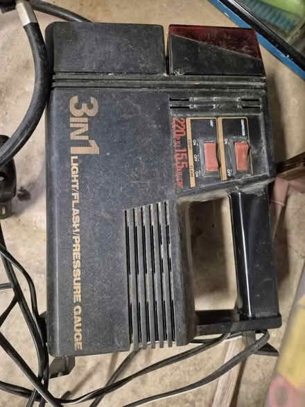 Photo of free Tire pump (20817) #1