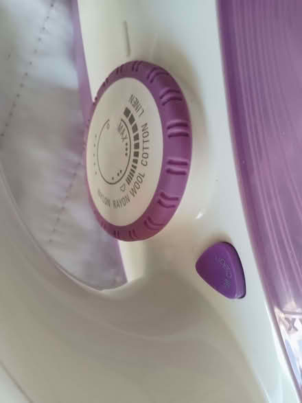 Photo of free Steam Iron (Broseley TF12) #4