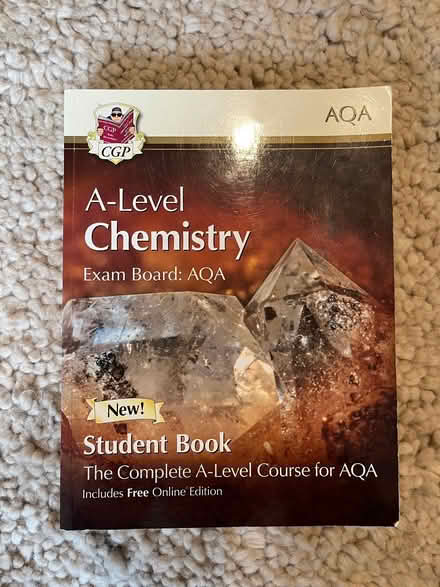 Photo of free AQA A level chemistry study books (Lower Bois HP5) #1