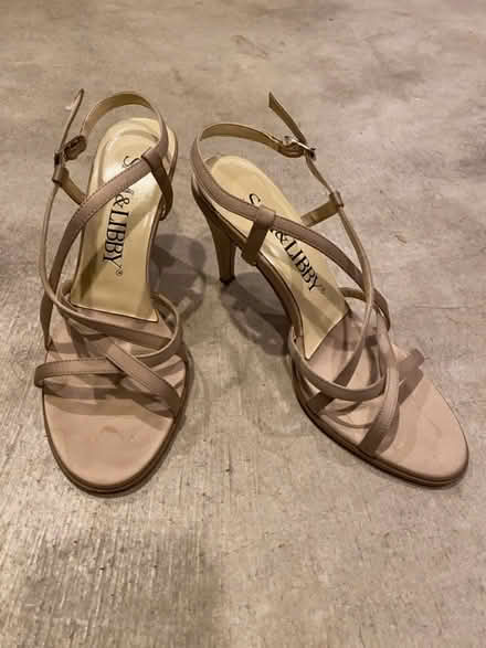 Photo of free Beige high heels (size 7.5M) (Lawrence Expy and Hwy 280) #1