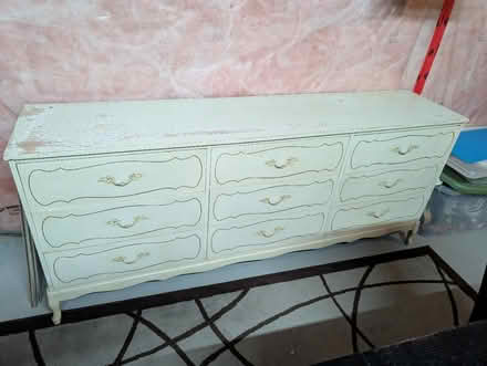 Photo of free Old dresser (Summerside west - orleans) #1