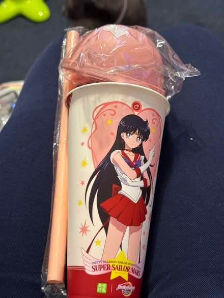 Photo of free New plastic cup (Finsbury Park N4) #1