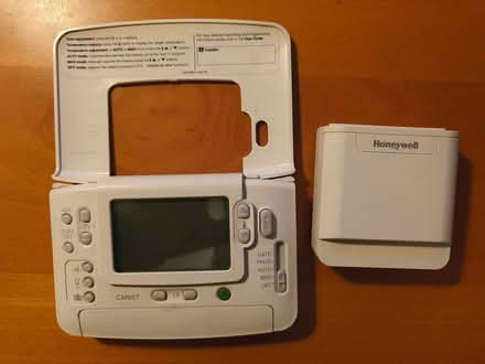 Photo of free Honeywell CM907 wired thermostat and remote temp sensor (Penicuik EH26) #2