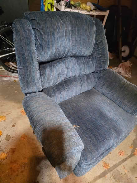 Photo of free Rocking recliner (Fox River Shores, Island Lake) #2