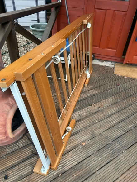 Photo of free Foldable 3/4 single bed (Colehill near Wimborne) #4