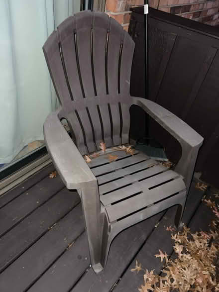 Photo of free Chair (Newington) #1