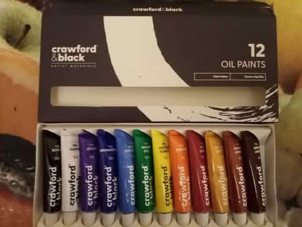 Photo of free Oil paints (Carlton NG3 6) #1