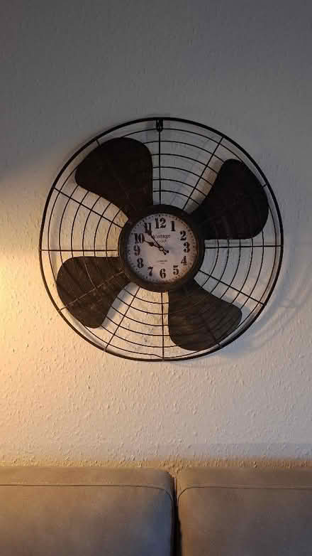 Photo of free Two battery operated clocks not working (Broomridge FK7) #2