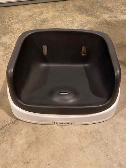 Photo of free Ingenuity booster seat (Lawrence Expy and Hwy 280) #1
