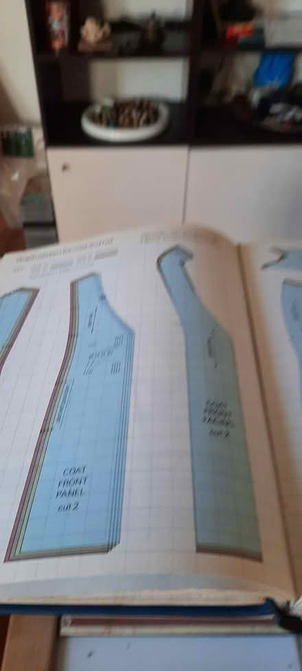 Photo of free knit crochet, soft furnish patterns (Wallington SM6) #2