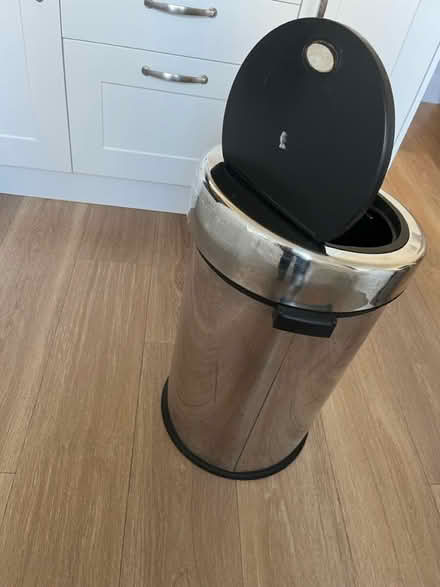 Photo of free Bin (Beckenham BR3) #3