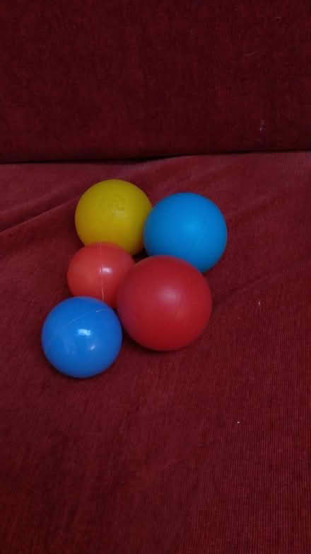 Photo of free Plastic balls (Risinghurst OX3) #1