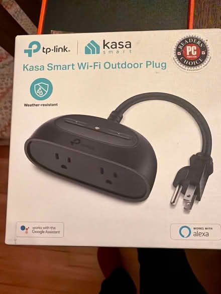 Photo of free WiFi outdoor plug (Metuchen NJ) #1