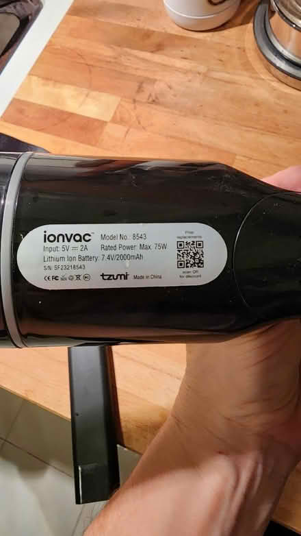 Photo of free Small cordless vacuum (E12th ave S - 11229) #3