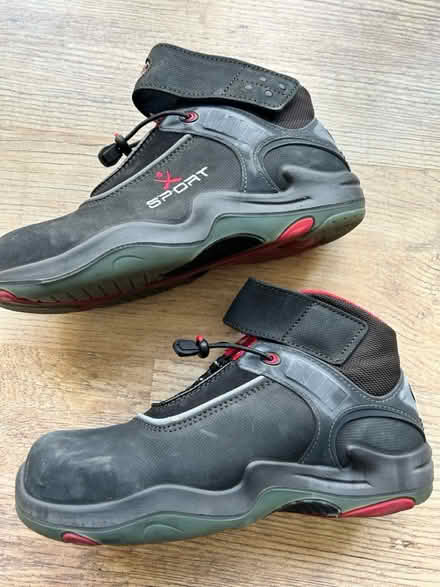 Photo of free Site boots size 41 (BS36) #2