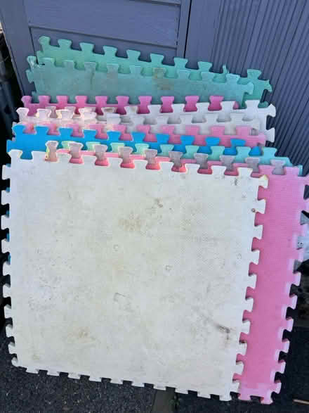 Photo of free Play Mats x11 (BR2) #1