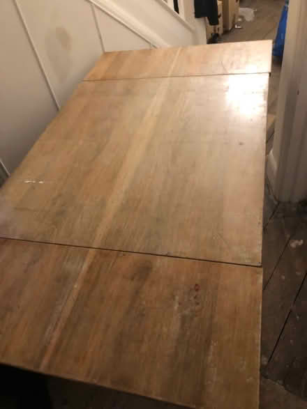 Photo of free Dining room table (Hanwell W7) #1