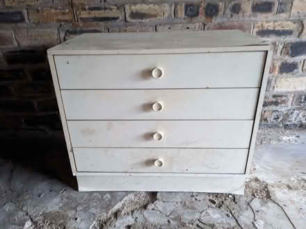 Photo of free Small chest of drawers (The Grange EH9) #1