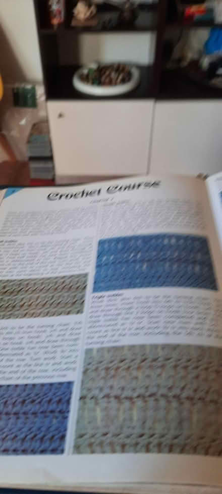 Photo of free knit crochet, soft furnish patterns (Wallington SM6) #3